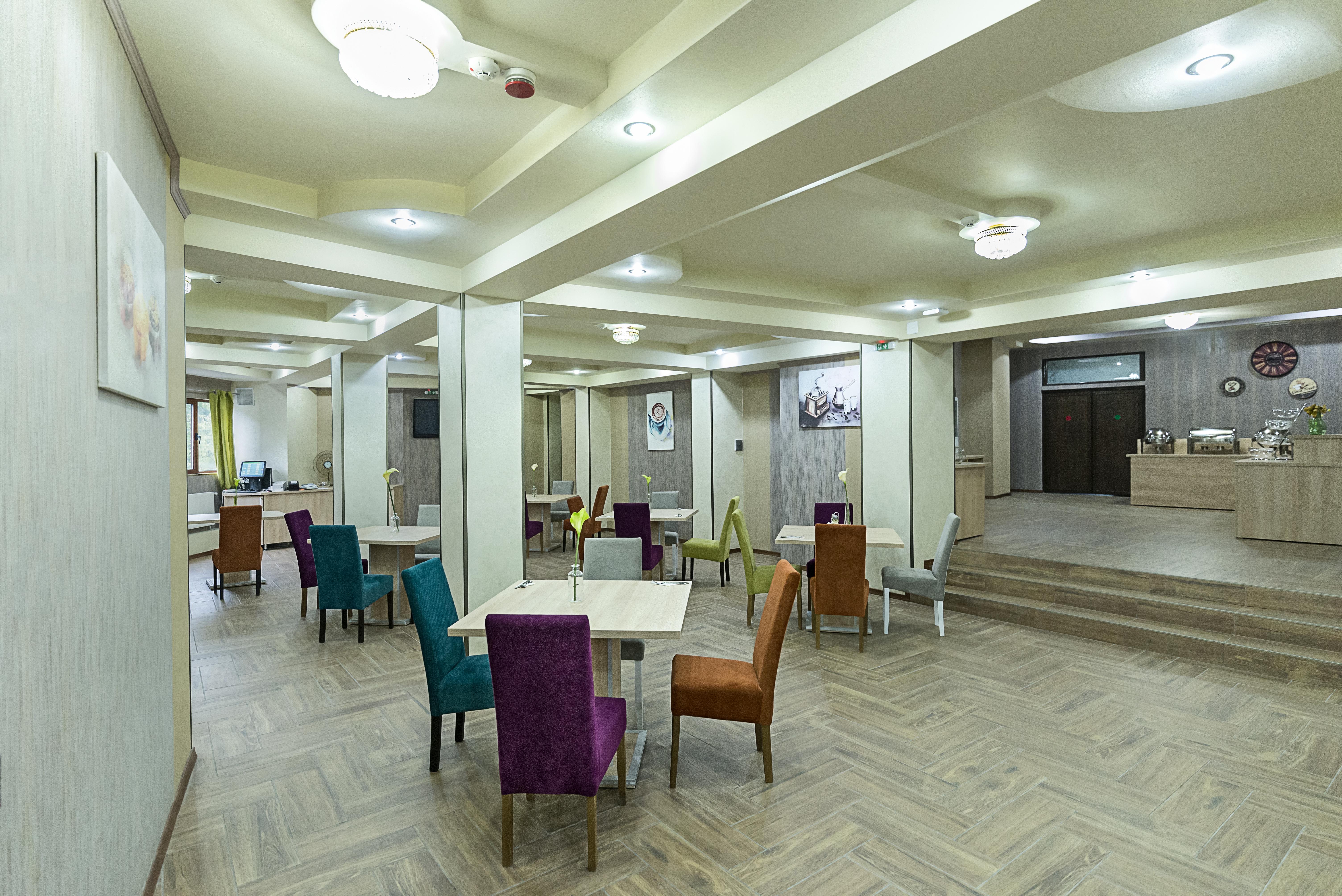 Prestige Boutique Hotel Craiova Exterior foto